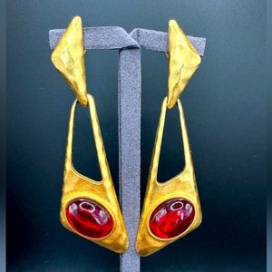 LOT 984 984 Exquisite gold plated YSL vintage clip on earrings